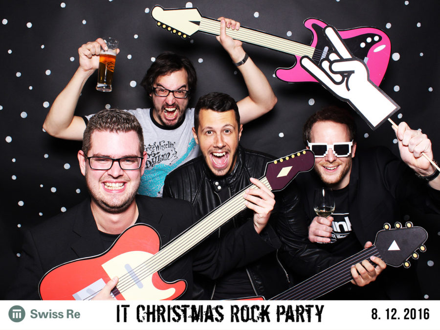 8.12.2016 | Swiss Re, IT Christmas Rock Party, Radisson Blu Carlton, Bratislava