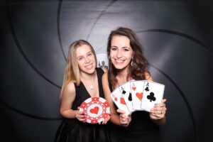 Fotokútik Casino párty - pozadie James Bond - fotobox Bytča.