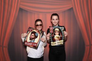 Fotokútik cirkus pozadie - theater - cirkusové rekvizity.